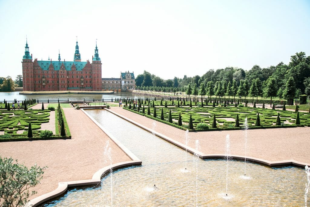 Frederiksborg Castle gardens