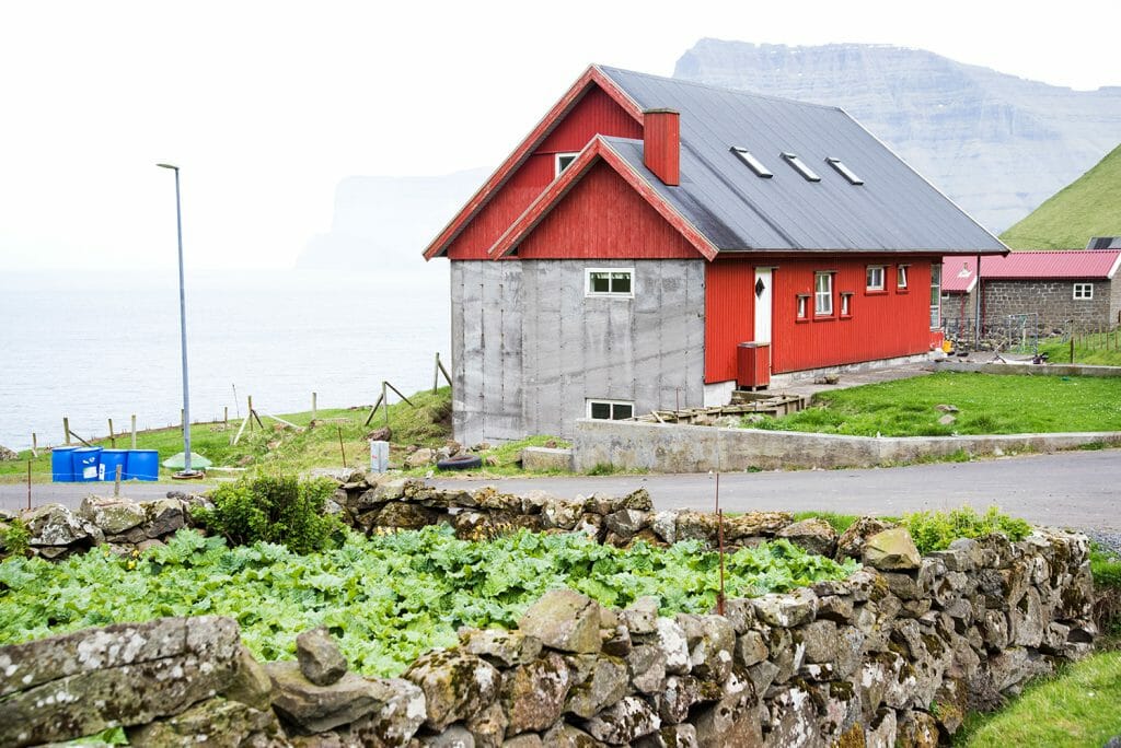 Red barn in Kalsoy