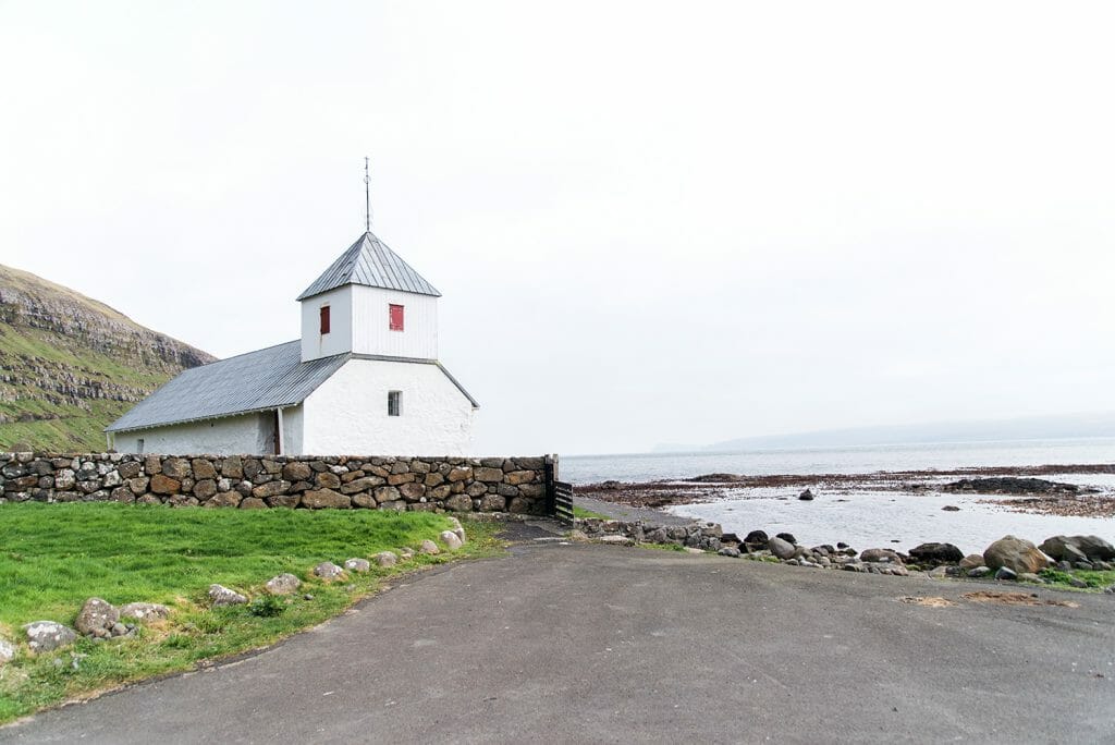Kirkjubøur church
