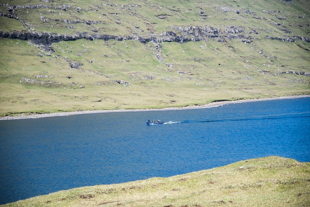 Boat on Sørvágsvatn