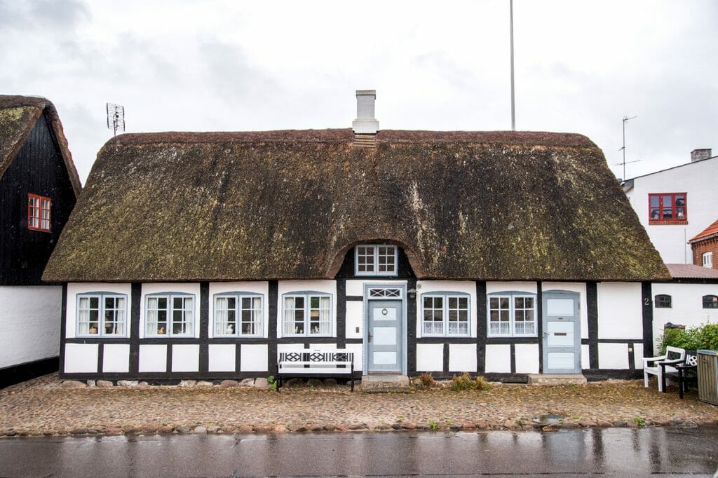 Grass roof house in Samsø
