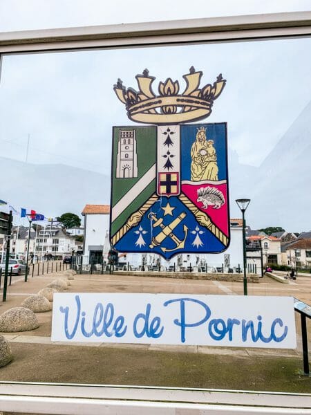 Crest for Pornic, France