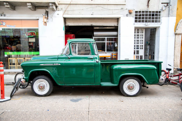 Old green truck in Cartagena