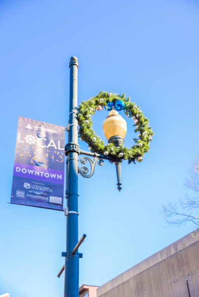 Lamppost with Christmas wreath in Asheville