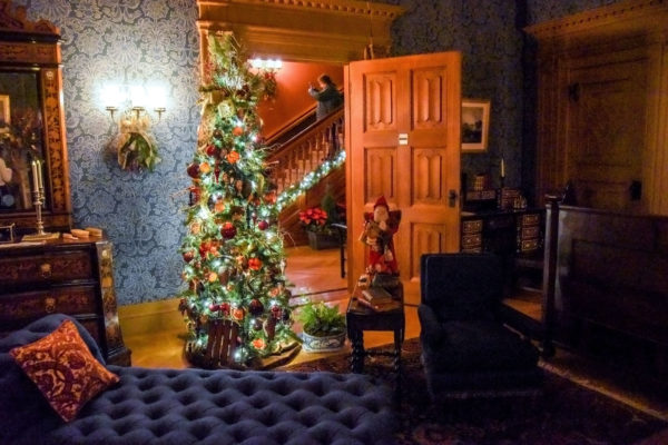 Christmas tree in a bedroom in the Biltmore