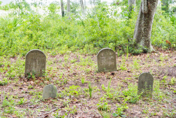 Gullah graveyard on Daufuskie Island