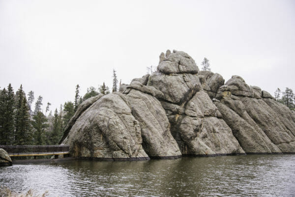 Large rocks in Sylvan Lake