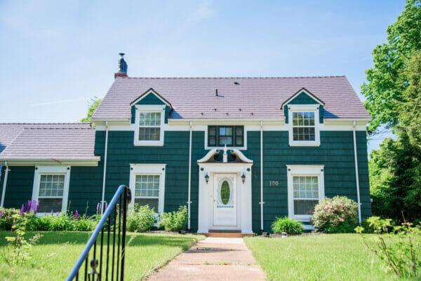 colonial style home on Prince Edward Island